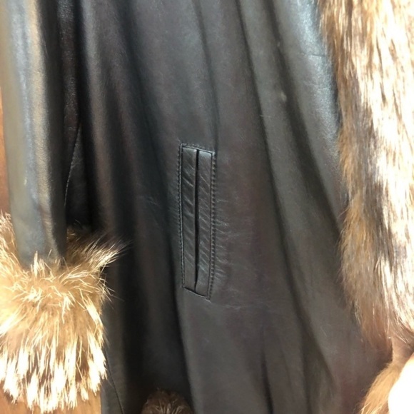 Vintage Marco gianotti Italian fur coat​​​​​​ - Picture 5 of 10